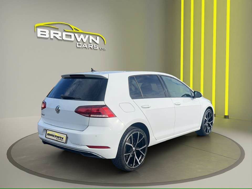 2017 VOLKSWAGEN GOLF 1.6 TDI SE Nav Hatchback 5dr Diesel Manual Euro 6 (s/s) (115 ps) - vehicle photo 8 for sale on PureCar