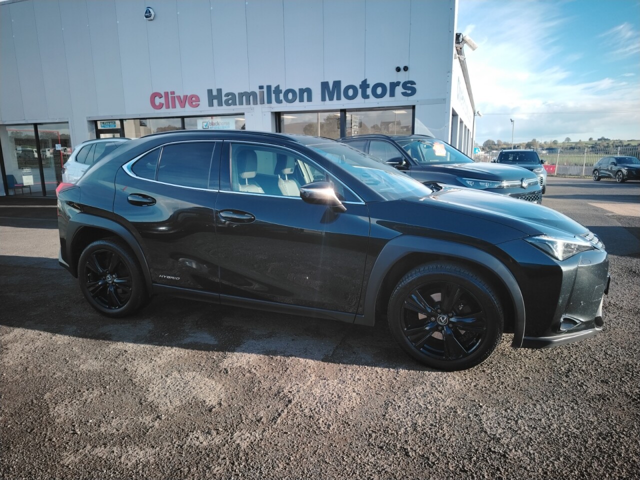 2021 LEXUS UX 2.0 250h SUV 5dr Petrol Hybrid E-CVT Euro 6 Premium Pack (s/s) (184 ps) - vehicle photo 7 for sale on PureCar