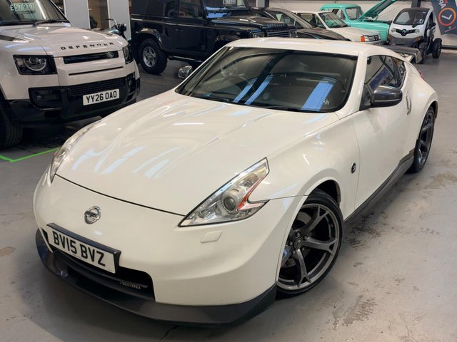 2015 Nissan 370