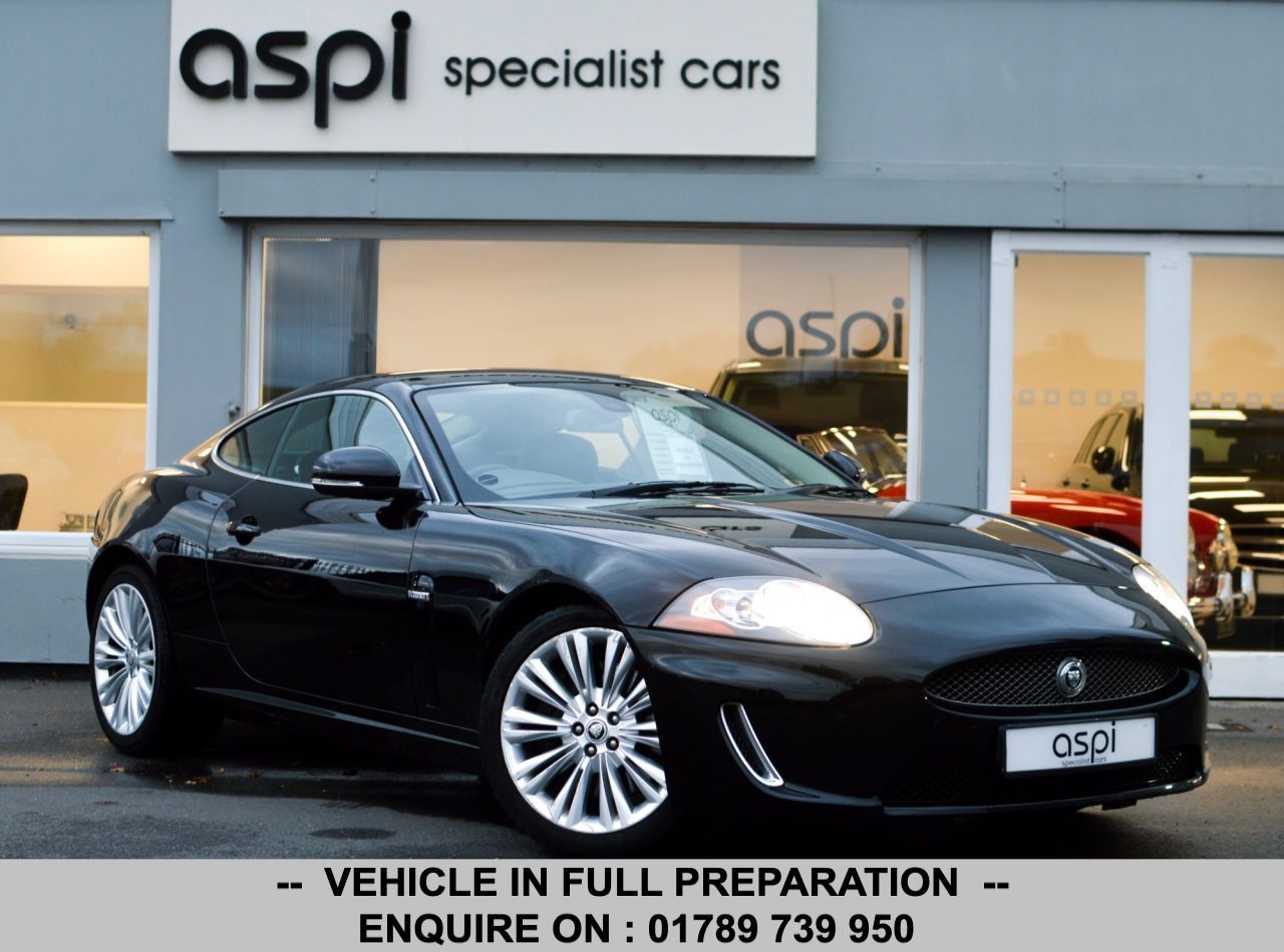 Auto Click Red Jaguar XK 5.0 V8 Coupe 2dr Petrol Auto Euro 5 (385 Ps)