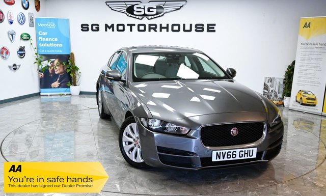 2017 Jaguar XE