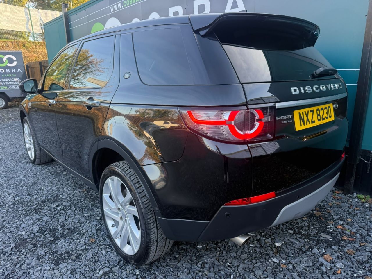 2018 LAND ROVER DISCOVERY SPORT 2.0 SD4 HSE Luxury SUV 5dr Diesel Auto 4WD Euro 6 (s/s) (240 ps) - vehicle photo 5 for sale on PureCar
