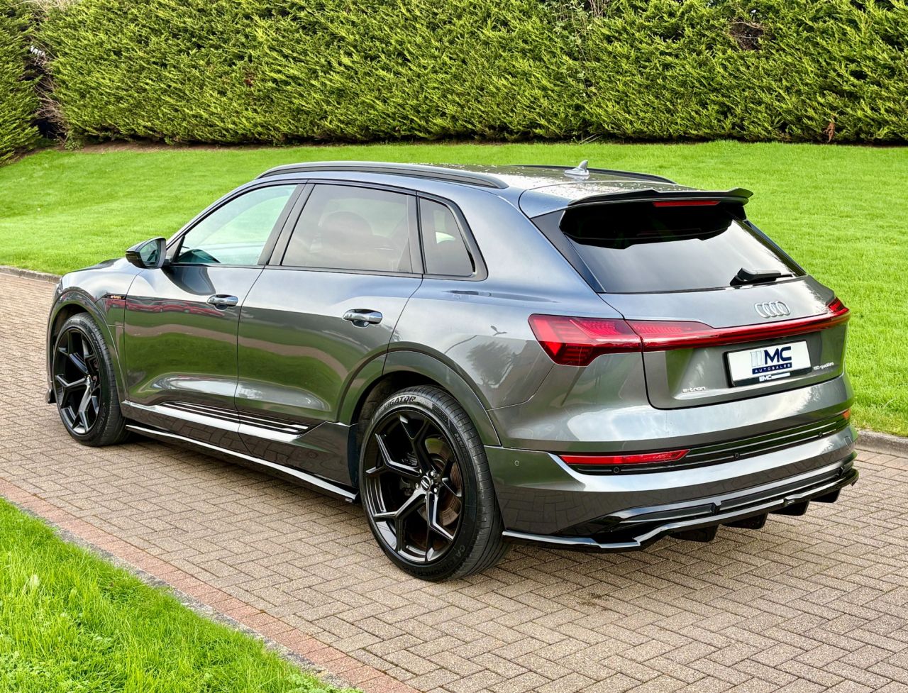 2022 AUDI E-TRON 50 Black Edition SUV 5dr Electric Auto quattro 71.2kWh (11kW Charger) (313 - vehicle photo 4 for sale on PureCar