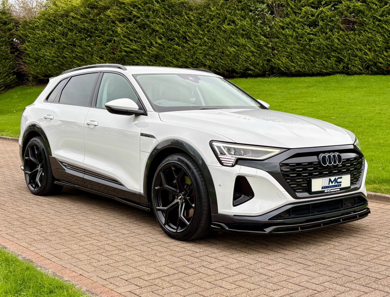 AUDI Q8 E-TRON 2023
