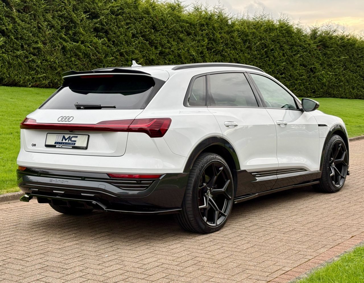 2023 AUDI Q8 E-TRON 50 Sport SUV 5dr Electric Auto quattro 95kWh (11kW Charger) (340 ps) - vehicle photo 3 for sale on PureCar