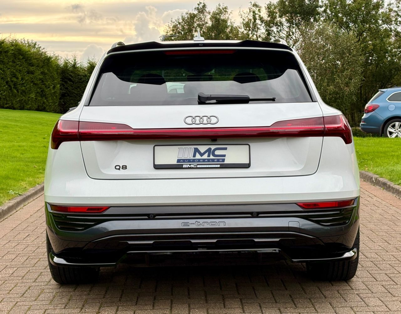 2023 AUDI Q8 E-TRON 50 Sport SUV 5dr Electric Auto quattro 95kWh (11kW Charger) (340 ps) - vehicle photo 9 for sale on PureCar