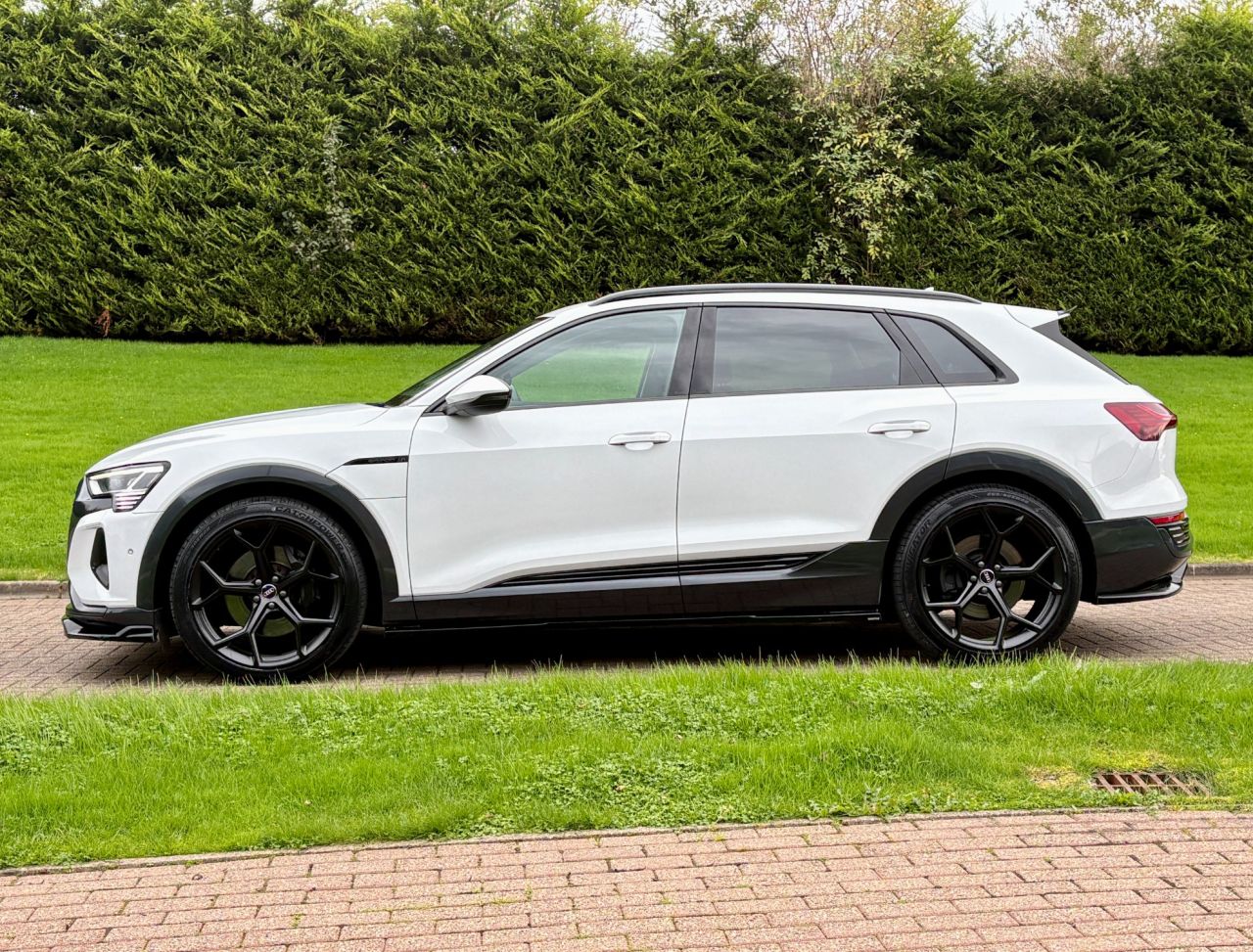 2023 AUDI Q8 E-TRON 50 Sport SUV 5dr Electric Auto quattro 95kWh (11kW Charger) (340 ps) - vehicle photo 8 for sale on PureCar