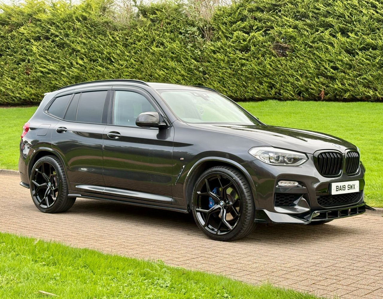 2019 BMW X3 June 2019 BMW X3 20d M-Sport Step Auto in Sophisto Grey. Full Service History & MOT'd to Spetember 2027. Loaded with spec including Full Dakota Leather Interior, Parking Aid, Navigation System, LED Lights, Cruise Control, Multifunctional Steering Wheel, Dual Climate Control, Privacy Glass, Aero Styling Kit, Bluetooth, DAB Radio etc. Fitted with Brand New 22" Alloys & Tyres (Optional Extra £1295) FINANCE AVAILABLE AT KEEN RATES!! Viewing by Appointment Only Please. FINANCE AVAILABLE AT KEEN RATES!! Viewing by Appointment - vehicle photo 5 for sale on PureCar