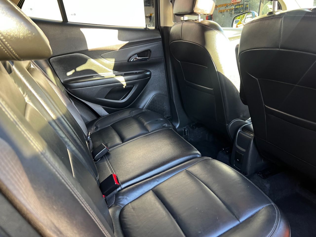 2018 VAUXHALL MOKKA X 1.4i Turbo ecoTEC Elite SUV 5dr Petrol Manual Euro 6 (s/s) (140 ps) - vehicle photo 14 for sale on PureCar