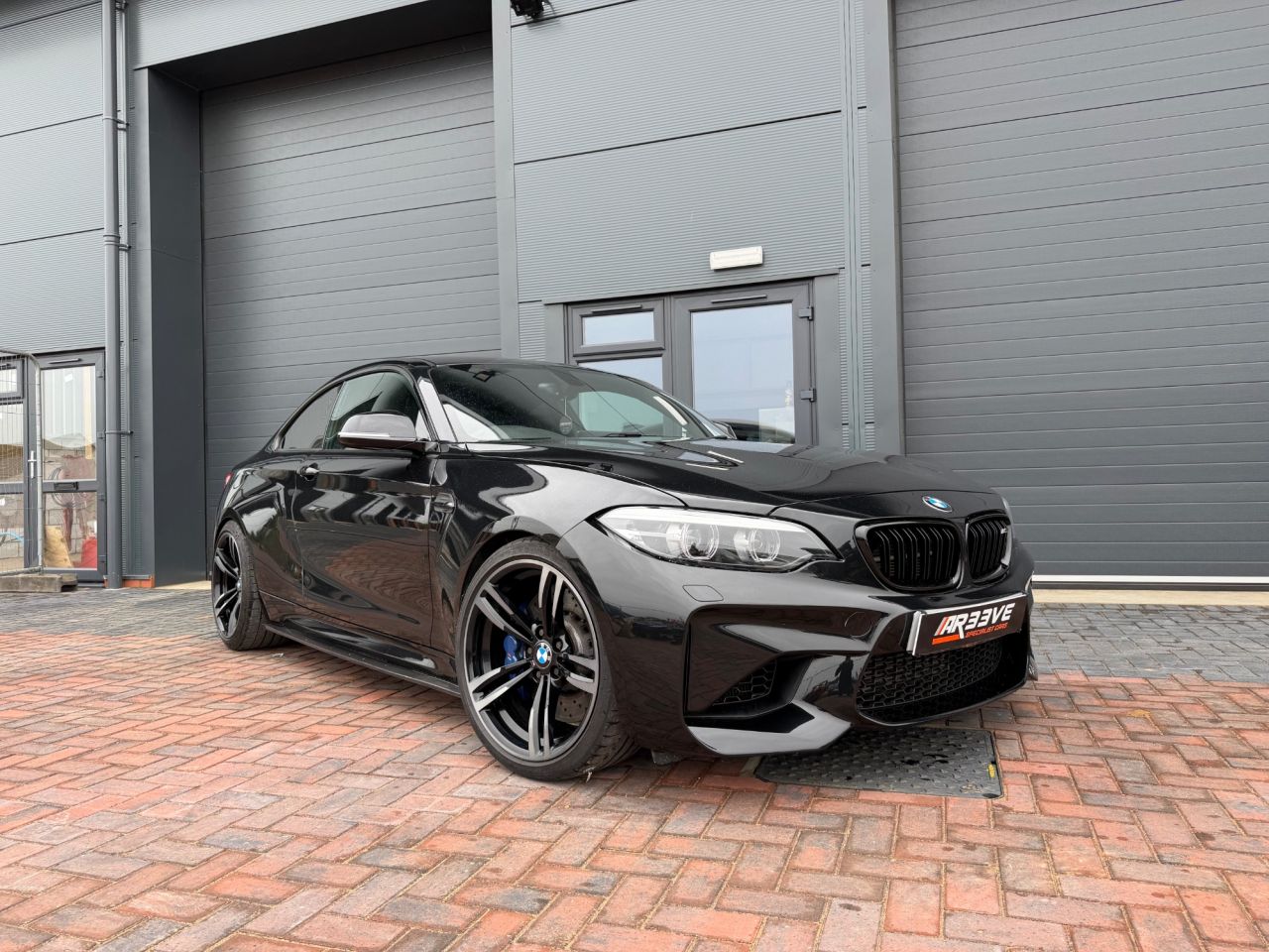 2017 BMW M2