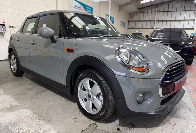 2018 MINI Hatch