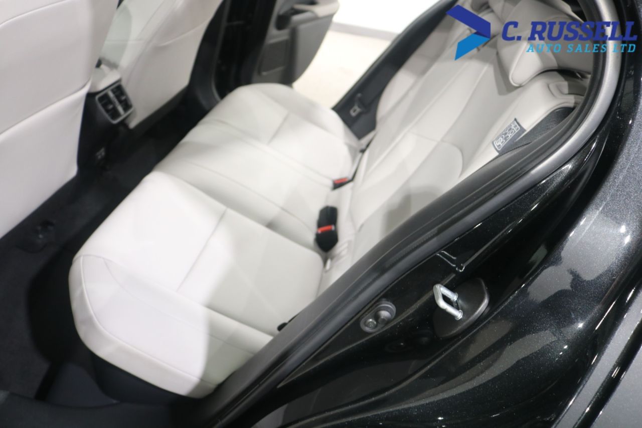 2023 LEXUS UX 2.0 250h F Sport Design SUV 5dr Petrol Hybrid E-CVT Euro 6 (s/s) (184 ps) - vehicle photo 27 for sale on PureCar