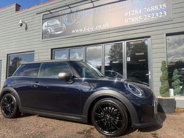 2023 MINI Hatch