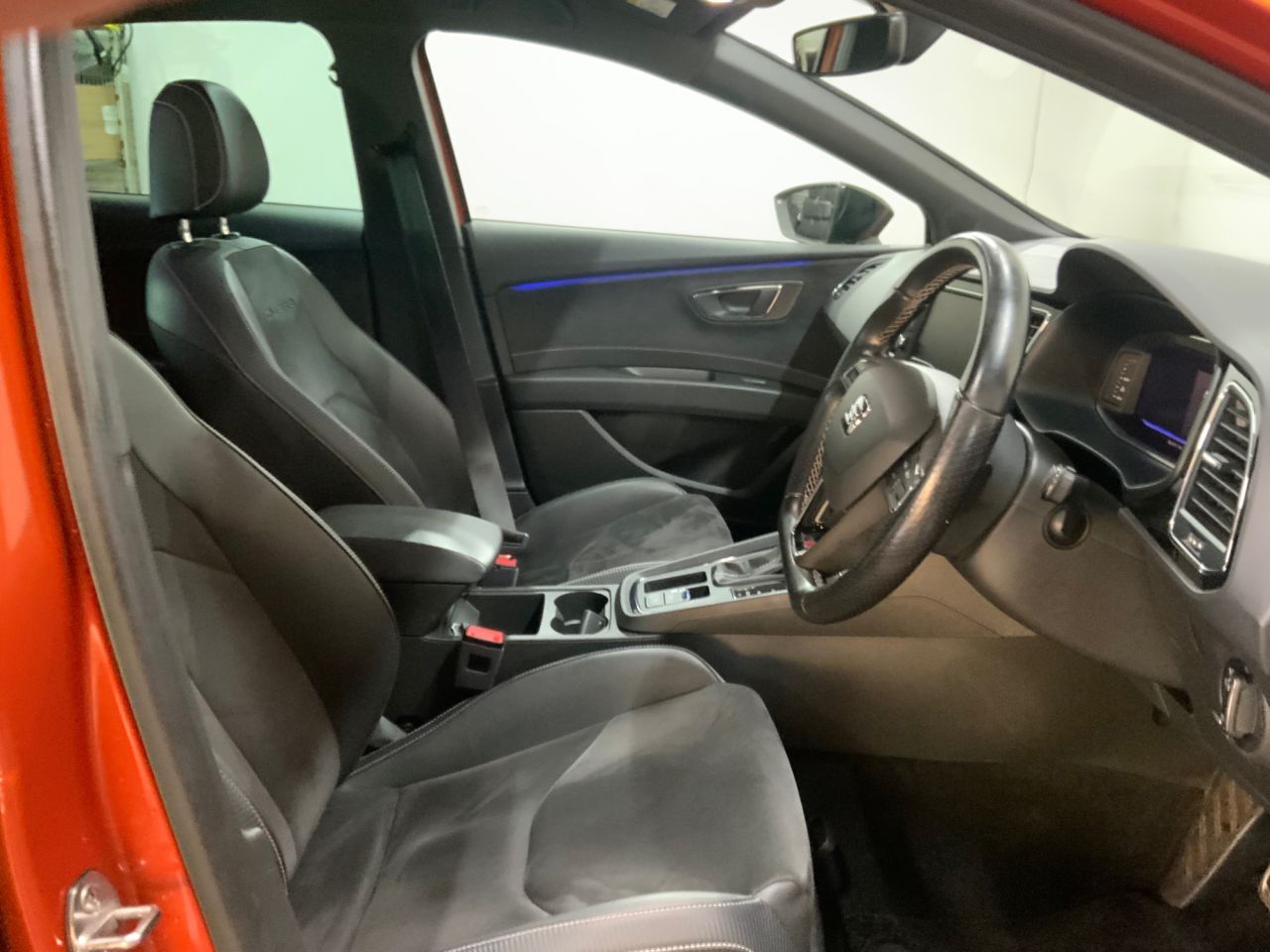 2018 SEAT LEON 2.0 TSI Cupra 300 Hatchback 5dr Petrol DSG Euro 6 (s/s) (300 ps) - vehicle photo 15 for sale on PureCar