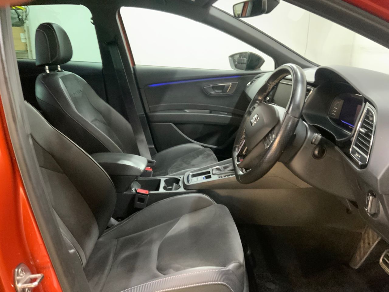 2018 SEAT LEON 2.0 TSI Cupra 300 Hatchback 5dr Petrol DSG Euro 6 (s/s) (300 ps) - vehicle photo 16 for sale on PureCar