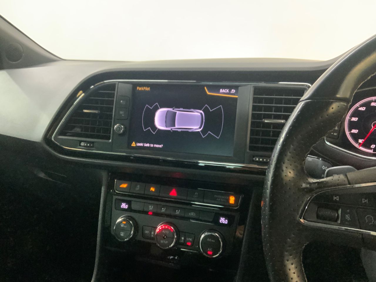 2018 SEAT LEON 2.0 TSI Cupra 300 Hatchback 5dr Petrol DSG Euro 6 (s/s) (300 ps) - vehicle photo 20 for sale on PureCar