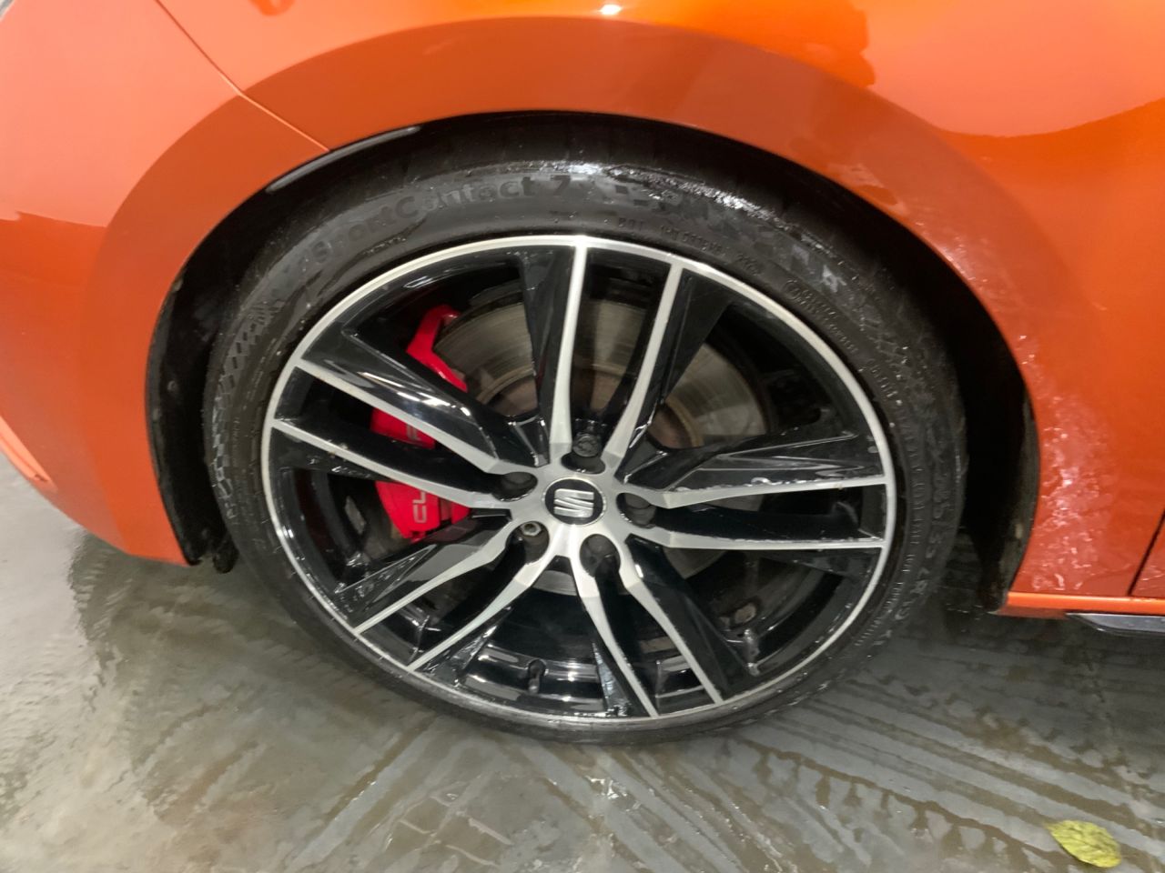 2018 SEAT LEON 2.0 TSI Cupra 300 Hatchback 5dr Petrol DSG Euro 6 (s/s) (300 ps) - vehicle photo 25 for sale on PureCar