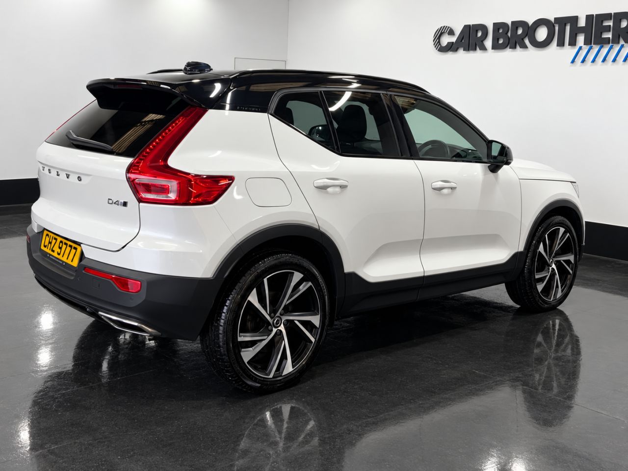 2020 VOLVO XC40 2.0 D4 R-Design Pro SUV 5dr Diesel Auto AWD Euro 6 (s/s) (190 ps) - vehicle photo 7 for sale on PureCar
