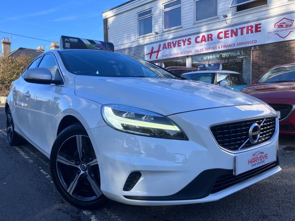 2017 Volvo V40