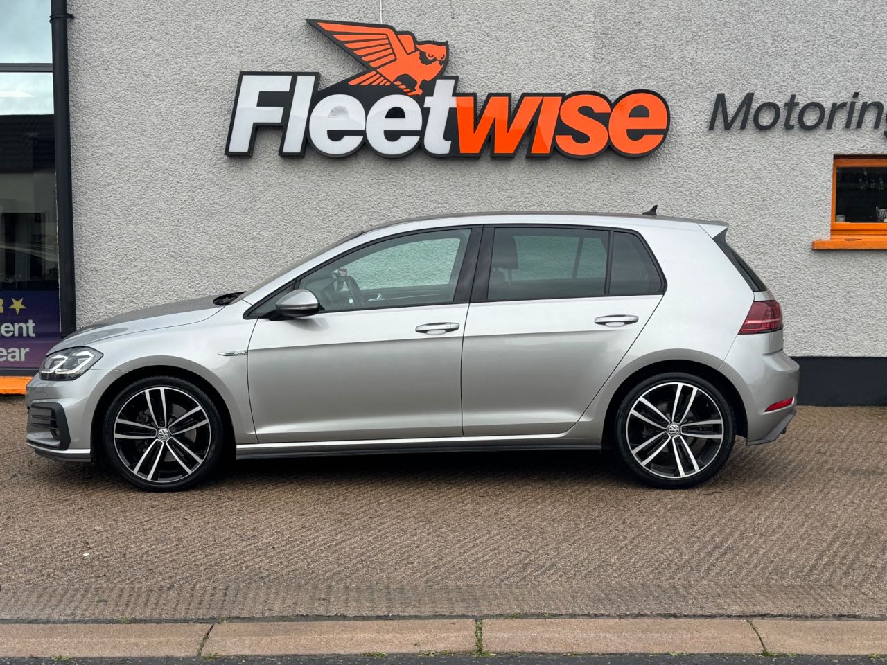 2019 VOLKSWAGEN GOLF 2.0 TDI GTD Hatchback 5dr Diesel DSG Euro 6 (s/s) (184 ps) - vehicle photo 7 for sale on PureCar