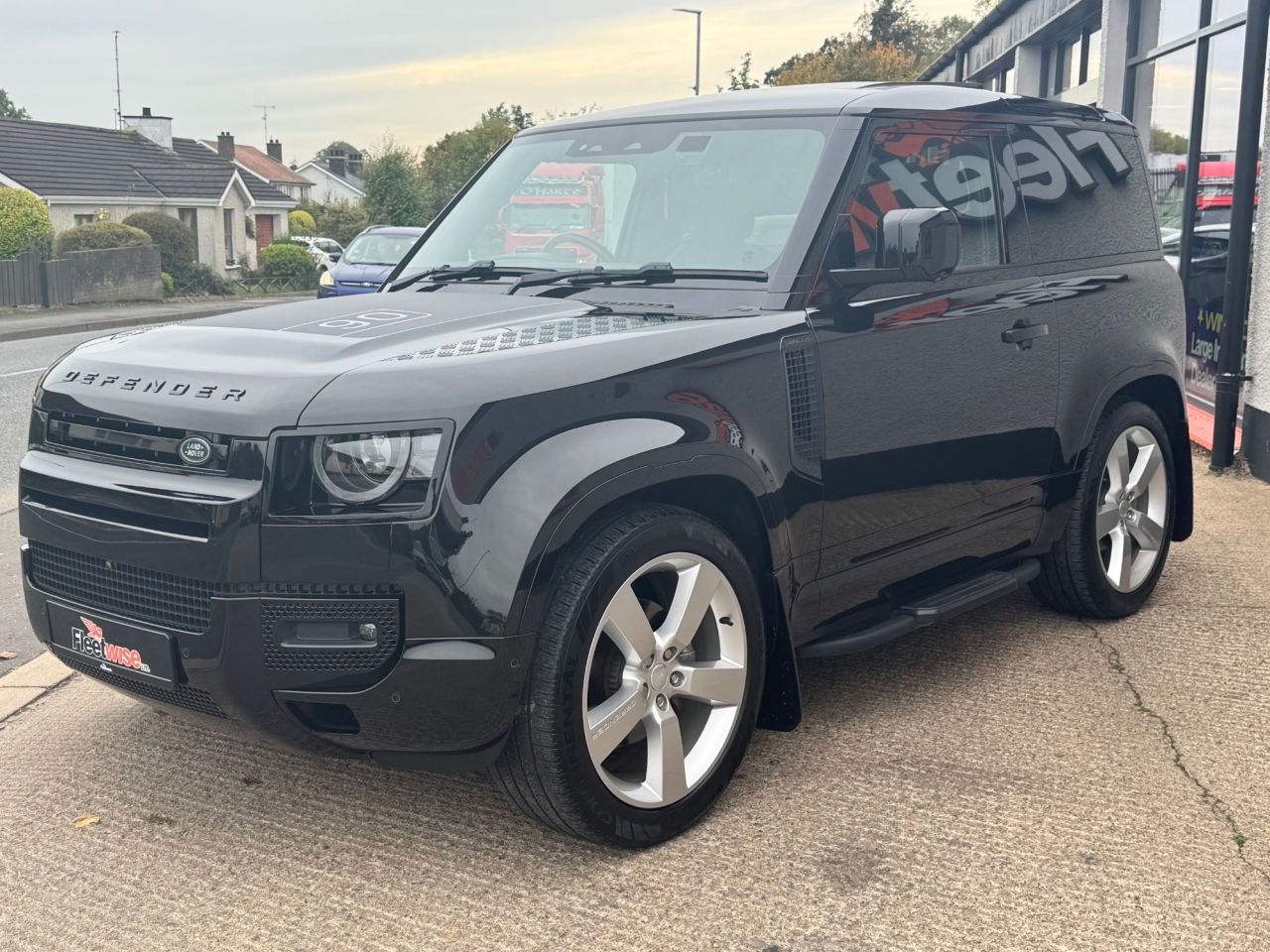 2024 LAND ROVER DEFENDER 90 3.0 D250 MHEV X-Dynamic HSE SUV 3dr Diesel Auto 4WD Euro 6 (s/s) (250 ps) - vehicle photo 3 for sale on PureCar