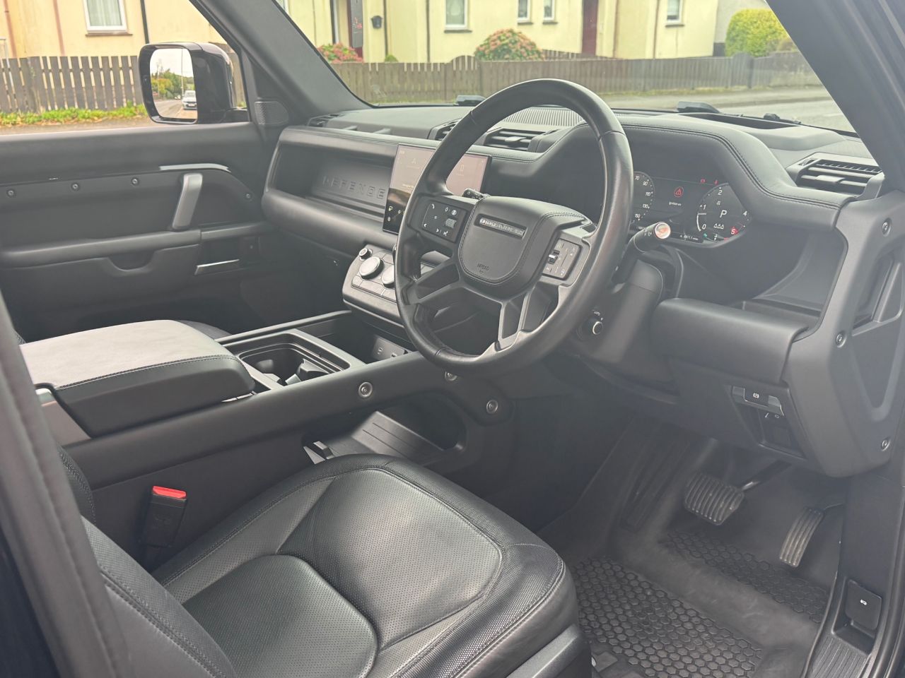 2024 LAND ROVER DEFENDER 90 3.0 D250 MHEV X-Dynamic HSE SUV 3dr Diesel Auto 4WD Euro 6 (s/s) (250 ps) - vehicle photo 10 for sale on PureCar