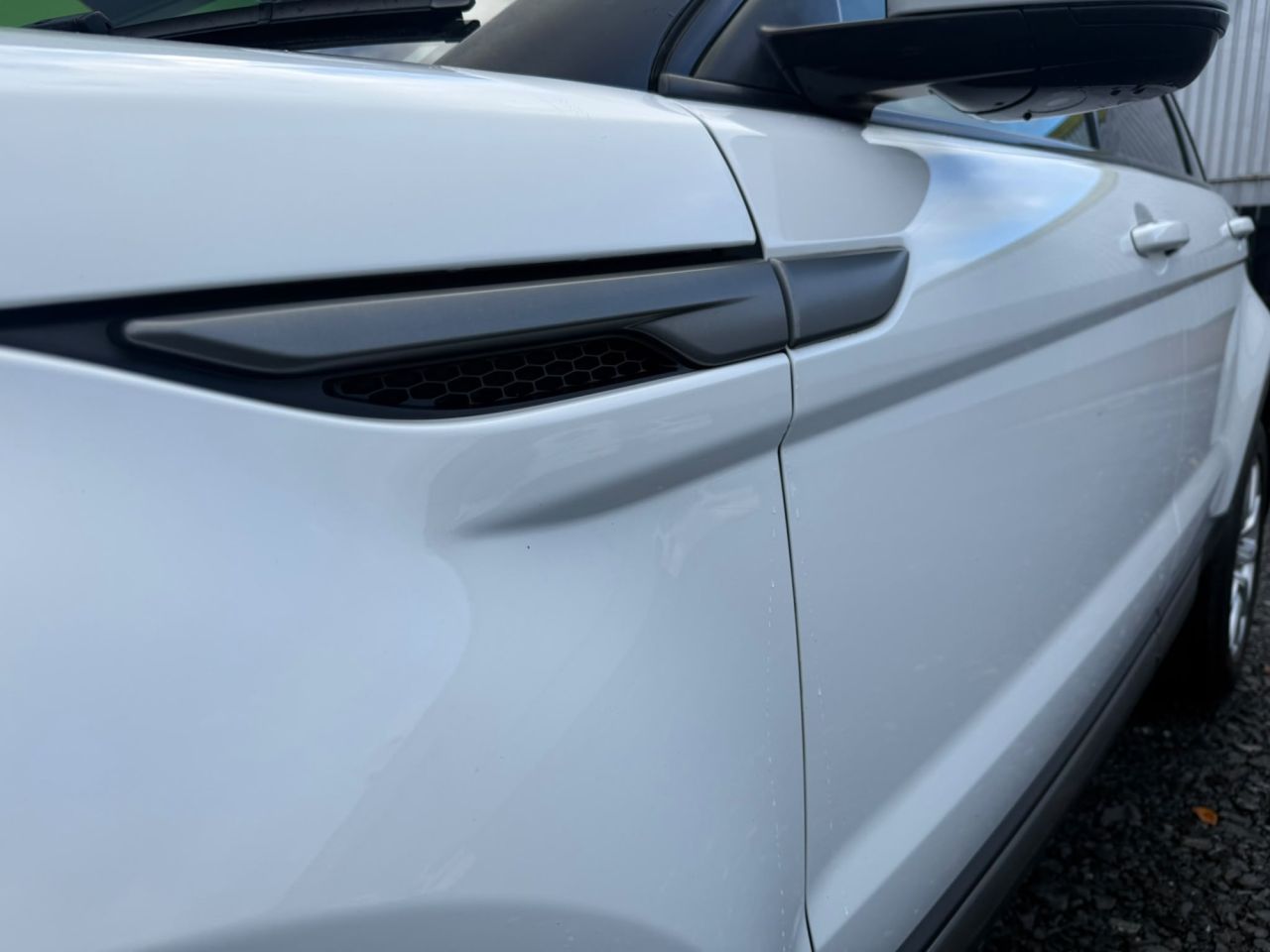 2016 LAND ROVER RANGE ROVER EVOQUE 2.0 TD4 SE SUV 5dr Diesel Manual 4WD Euro 6 (s/s) (180 ps) - vehicle photo 9 for sale on PureCar