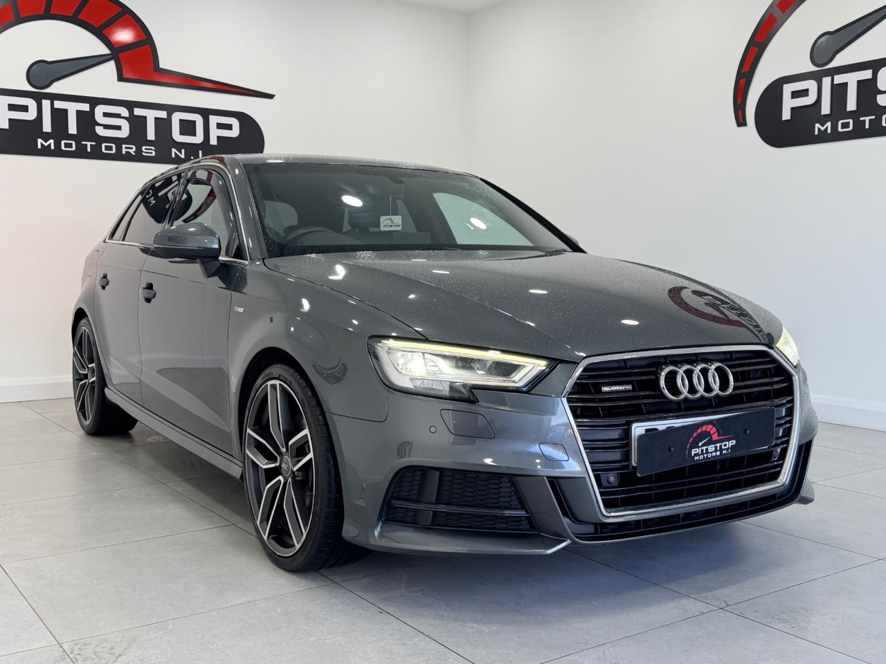 2016 AUDI A3 2.0 TDI S line Sportback 5dr Diesel S Tronic Auto 6Spd quattro Euro 6 (s/s) - vehicle photo 4 for sale on PureCar