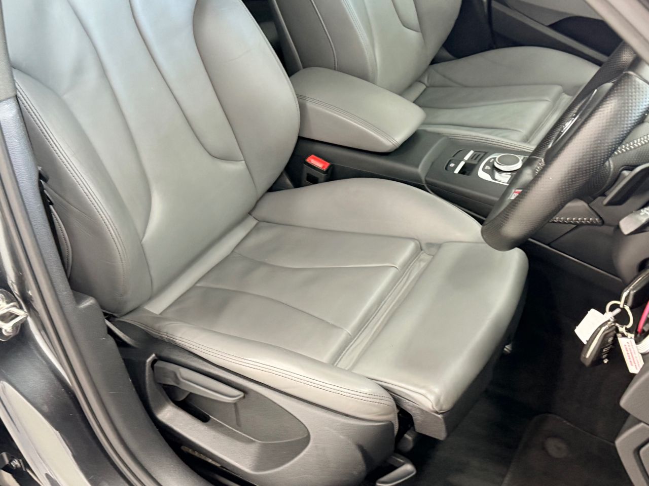 2016 AUDI A3 2.0 TDI S line Sportback 5dr Diesel S Tronic Auto 6Spd quattro Euro 6 (s/s) - vehicle photo 16 for sale on PureCar