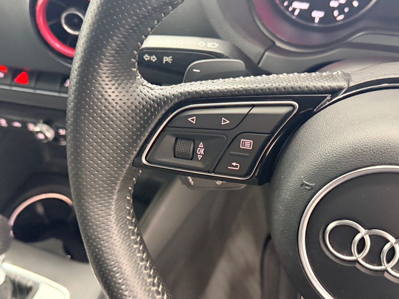 2016 AUDI A3 2.0 TDI S line Sportback 5dr Diesel S Tronic Auto 6Spd quattro Euro 6 (s/s) - vehicle photo 20 for sale on PureCar