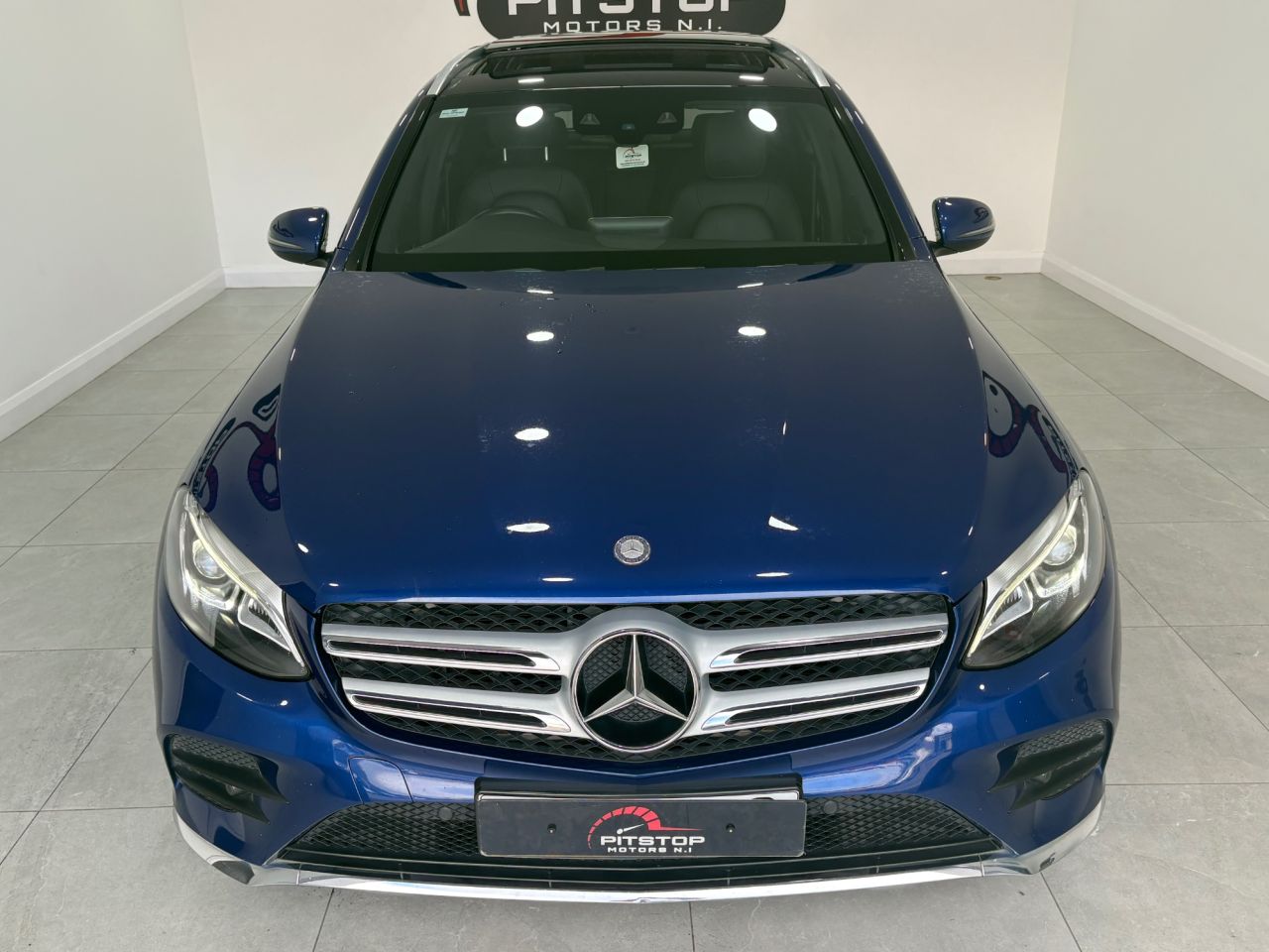 2017 MERCEDES GLC 2.1 GLC250d AMG Line (Premium Plus) SUV 5dr Diesel G-Tronic 4MATIC Euro 6 ( - vehicle photo 8 for sale on PureCar