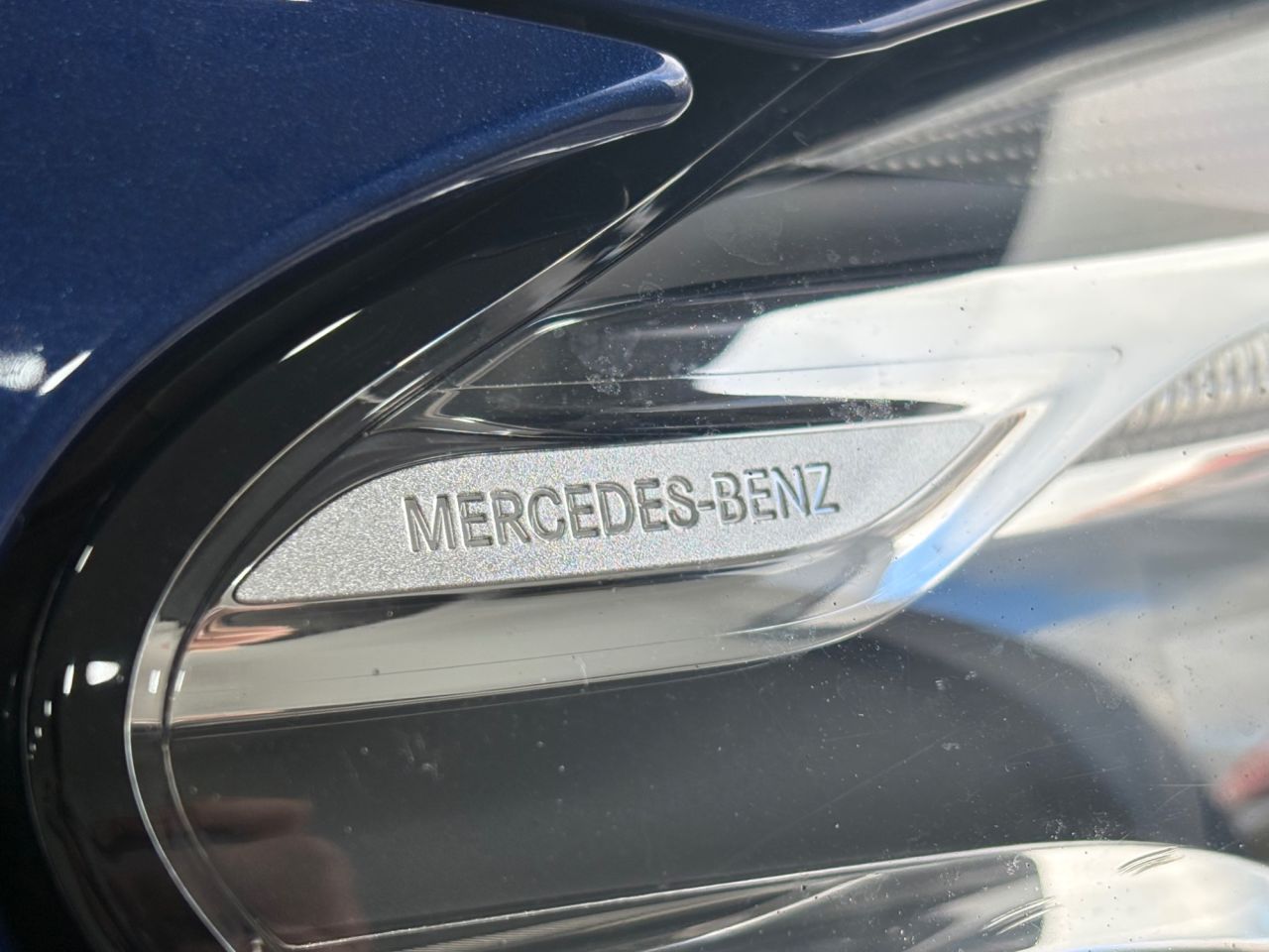 2017 MERCEDES GLC 2.1 GLC250d AMG Line (Premium Plus) SUV 5dr Diesel G-Tronic 4MATIC Euro 6 ( - vehicle photo 17 for sale on PureCar
