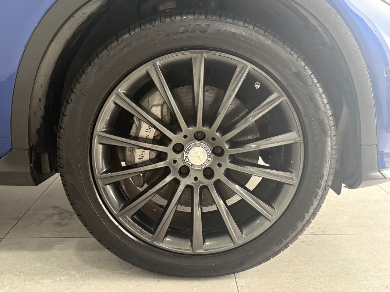 2017 MERCEDES GLC 2.1 GLC250d AMG Line (Premium Plus) SUV 5dr Diesel G-Tronic 4MATIC Euro 6 ( - vehicle photo 19 for sale on PureCar