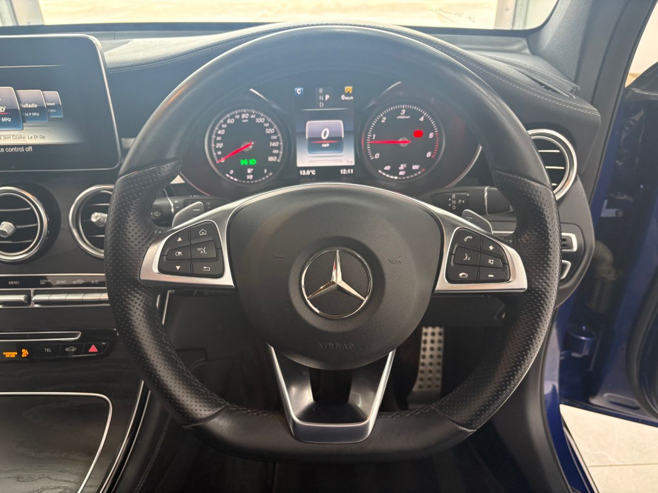 2017 MERCEDES GLC 2.1 GLC250d AMG Line (Premium Plus) SUV 5dr Diesel G-Tronic 4MATIC Euro 6 ( - vehicle photo 34 for sale on PureCar