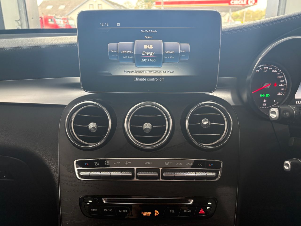 2017 MERCEDES GLC 2.1 GLC250d AMG Line (Premium Plus) SUV 5dr Diesel G-Tronic 4MATIC Euro 6 ( - vehicle photo 43 for sale on PureCar