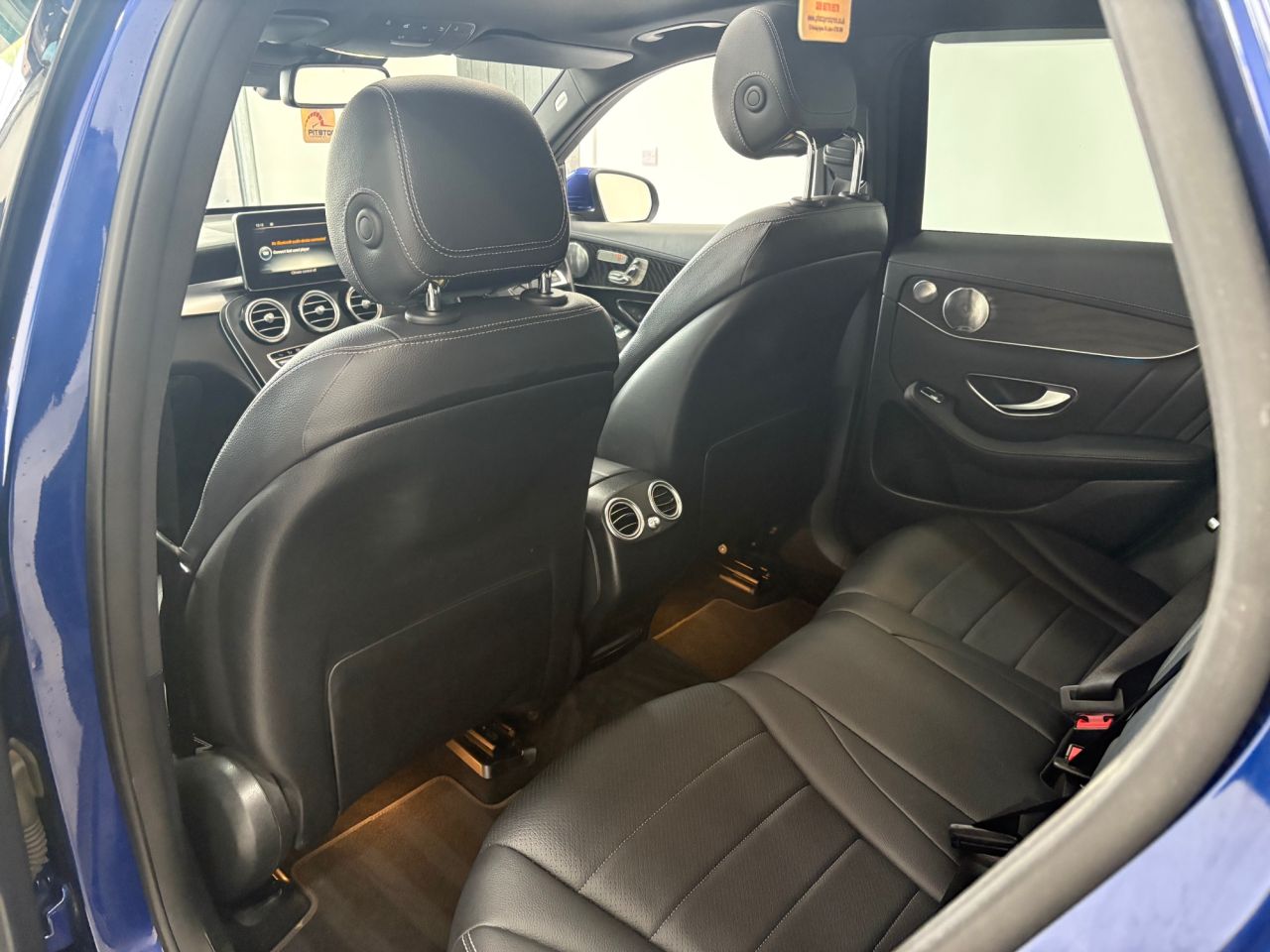 2017 MERCEDES GLC 2.1 GLC250d AMG Line (Premium Plus) SUV 5dr Diesel G-Tronic 4MATIC Euro 6 ( - vehicle photo 52 for sale on PureCar