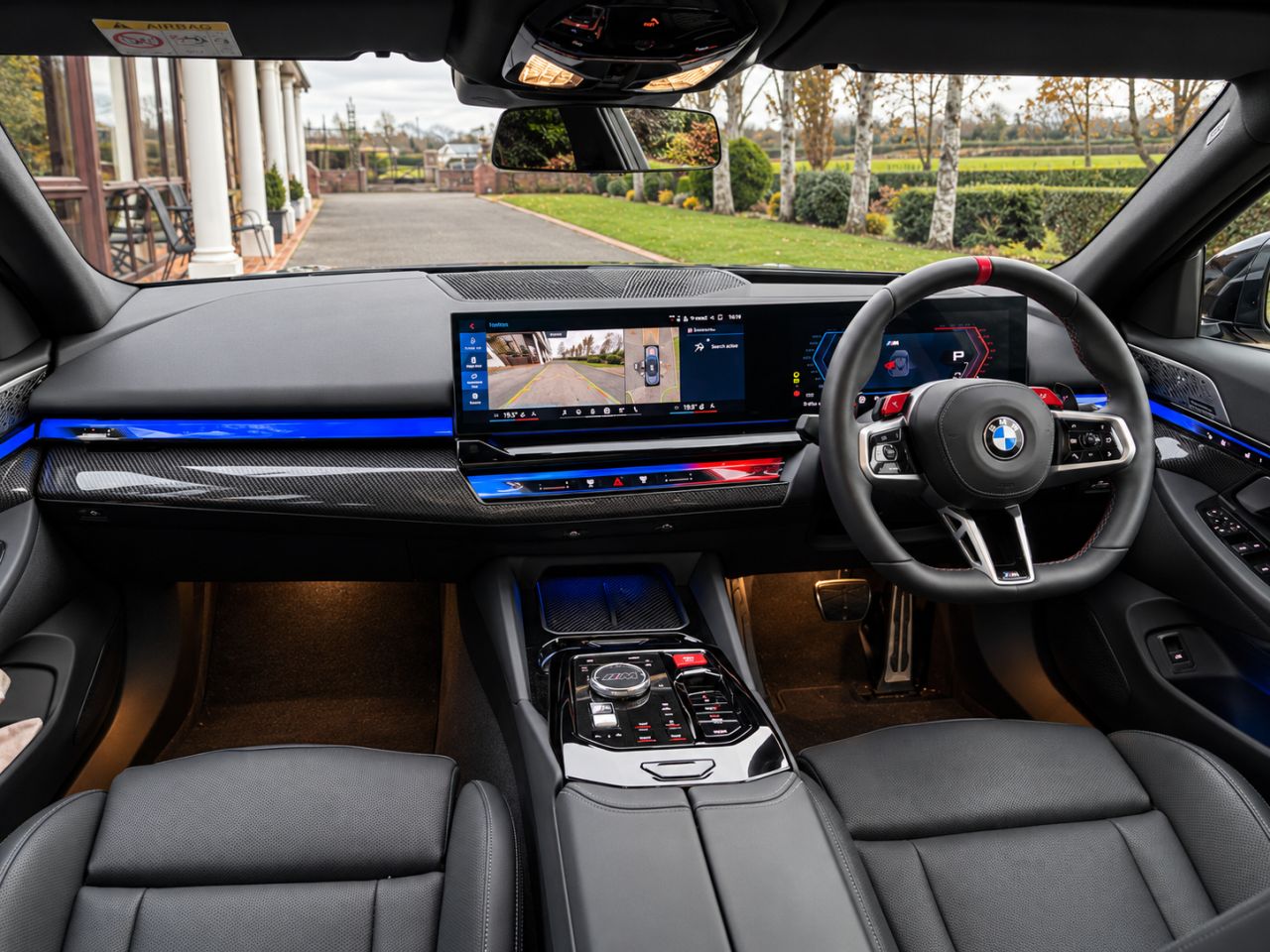2026 BMW M5 4.4 22.1kWh Saloon 4dr Petrol Plug-in Hybrid Steptronic xDrive Euro 6 (s/s) - vehicle photo 3 for sale on PureCar