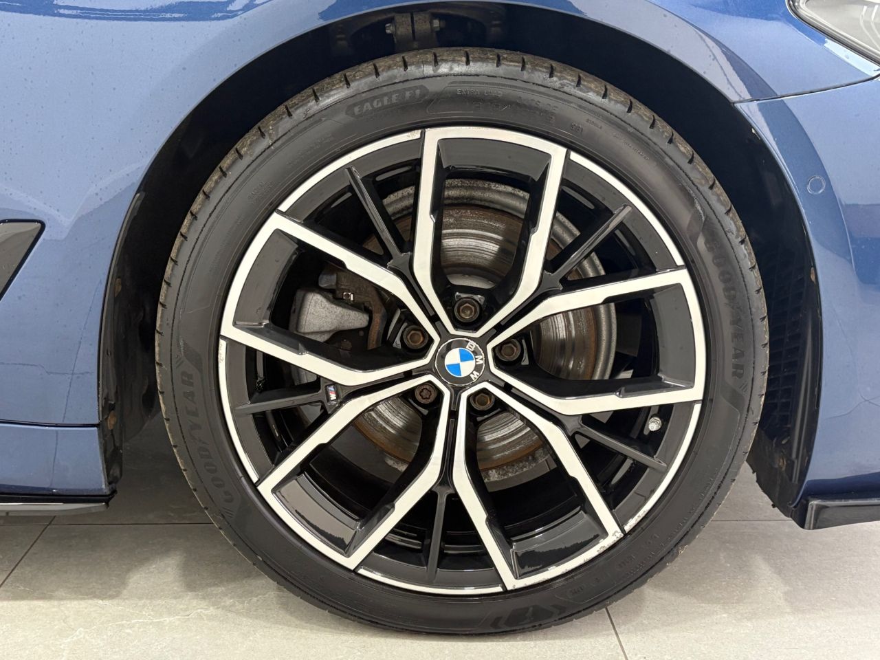 2021 BMW 5 SERIES 2.0 520d MHT M Sport Saloon 4dr Diesel Hybrid Steptronic Euro 6 (s/s) (190 - vehicle photo 19 for sale on PureCar