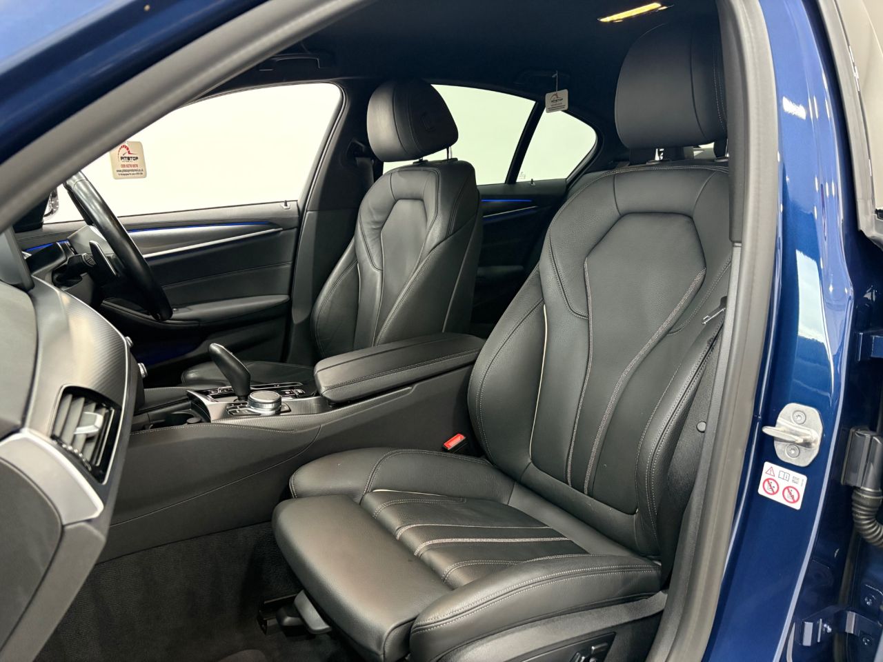 2021 BMW 5 SERIES 2.0 520d MHT M Sport Saloon 4dr Diesel Hybrid Steptronic Euro 6 (s/s) (190 - vehicle photo 29 for sale on PureCar