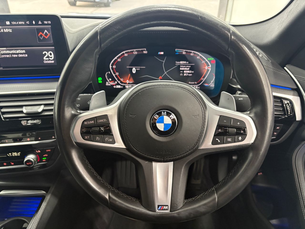 2021 BMW 5 SERIES 2.0 520d MHT M Sport Saloon 4dr Diesel Hybrid Steptronic Euro 6 (s/s) (190 - vehicle photo 32 for sale on PureCar