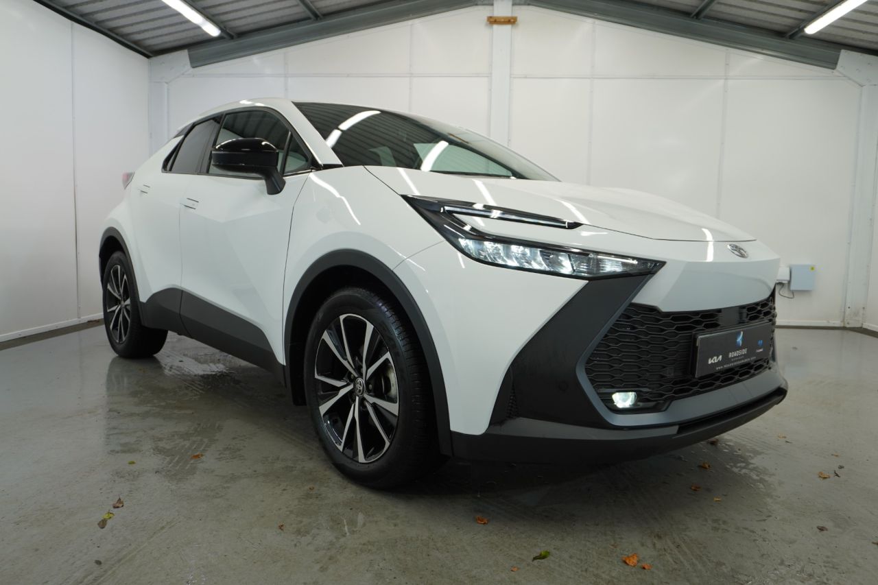 2025 TOYOTA C-HR 1.8 VVT-h Design SUV 5dr Petrol Hybrid CVT Euro 6 (s/s) (140 ps) - vehicle photo 8 for sale on PureCar