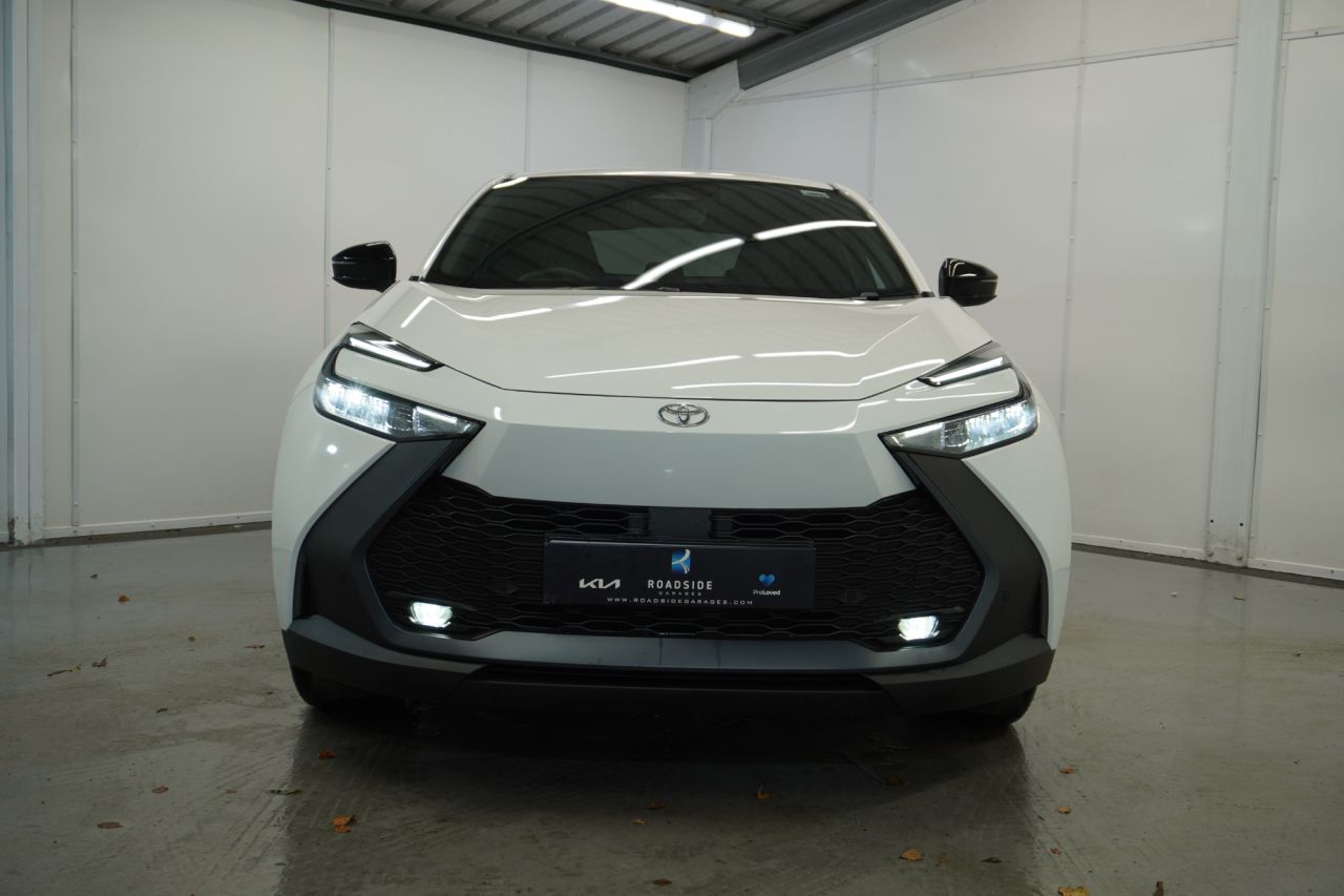 2025 TOYOTA C-HR 1.8 VVT-h Design SUV 5dr Petrol Hybrid CVT Euro 6 (s/s) (140 ps) - vehicle photo 11 for sale on PureCar