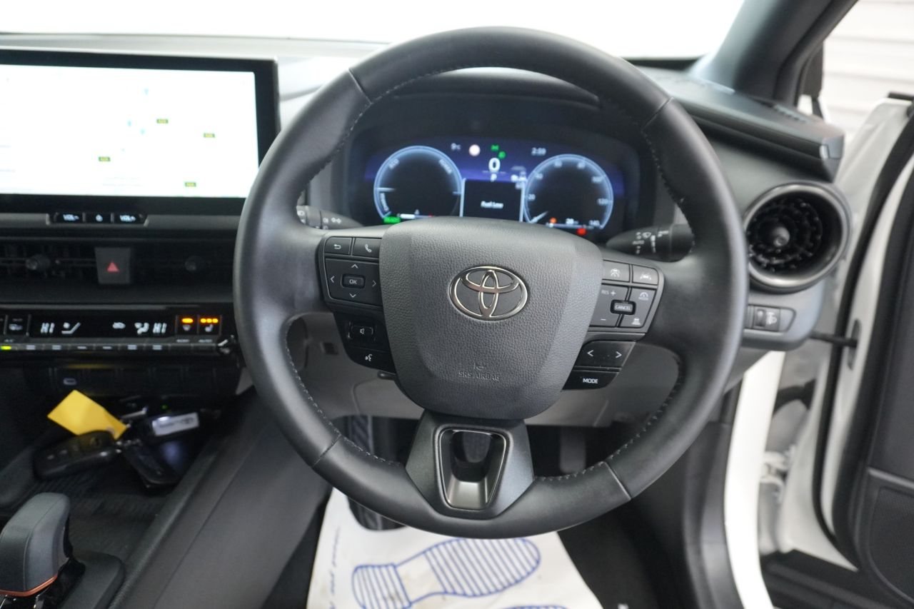 2025 TOYOTA C-HR 1.8 VVT-h Design SUV 5dr Petrol Hybrid CVT Euro 6 (s/s) (140 ps) - vehicle photo 26 for sale on PureCar