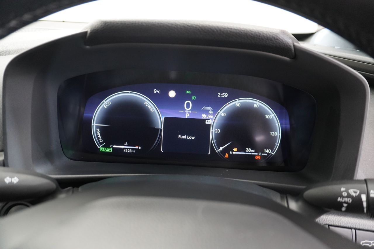 2025 TOYOTA C-HR 1.8 VVT-h Design SUV 5dr Petrol Hybrid CVT Euro 6 (s/s) (140 ps) - vehicle photo 27 for sale on PureCar