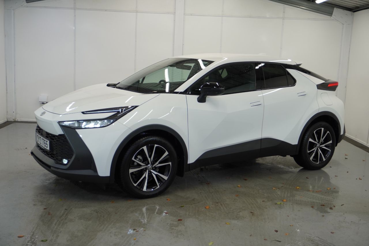 2025 TOYOTA C-HR 1.8 VVT-h Design SUV 5dr Petrol Hybrid CVT Euro 6 (s/s) (140 ps) - vehicle photo 14 for sale on PureCar
