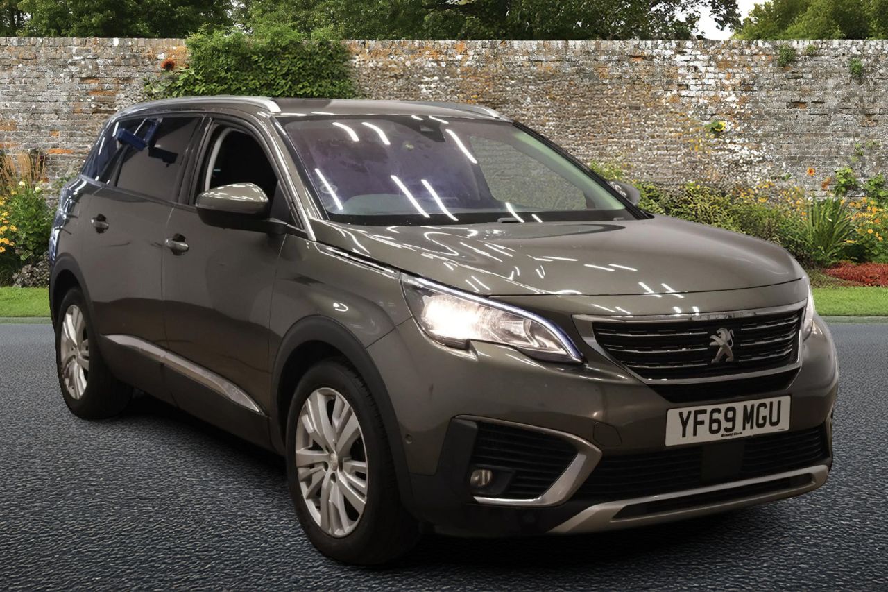 2019 Peugeot 5008
