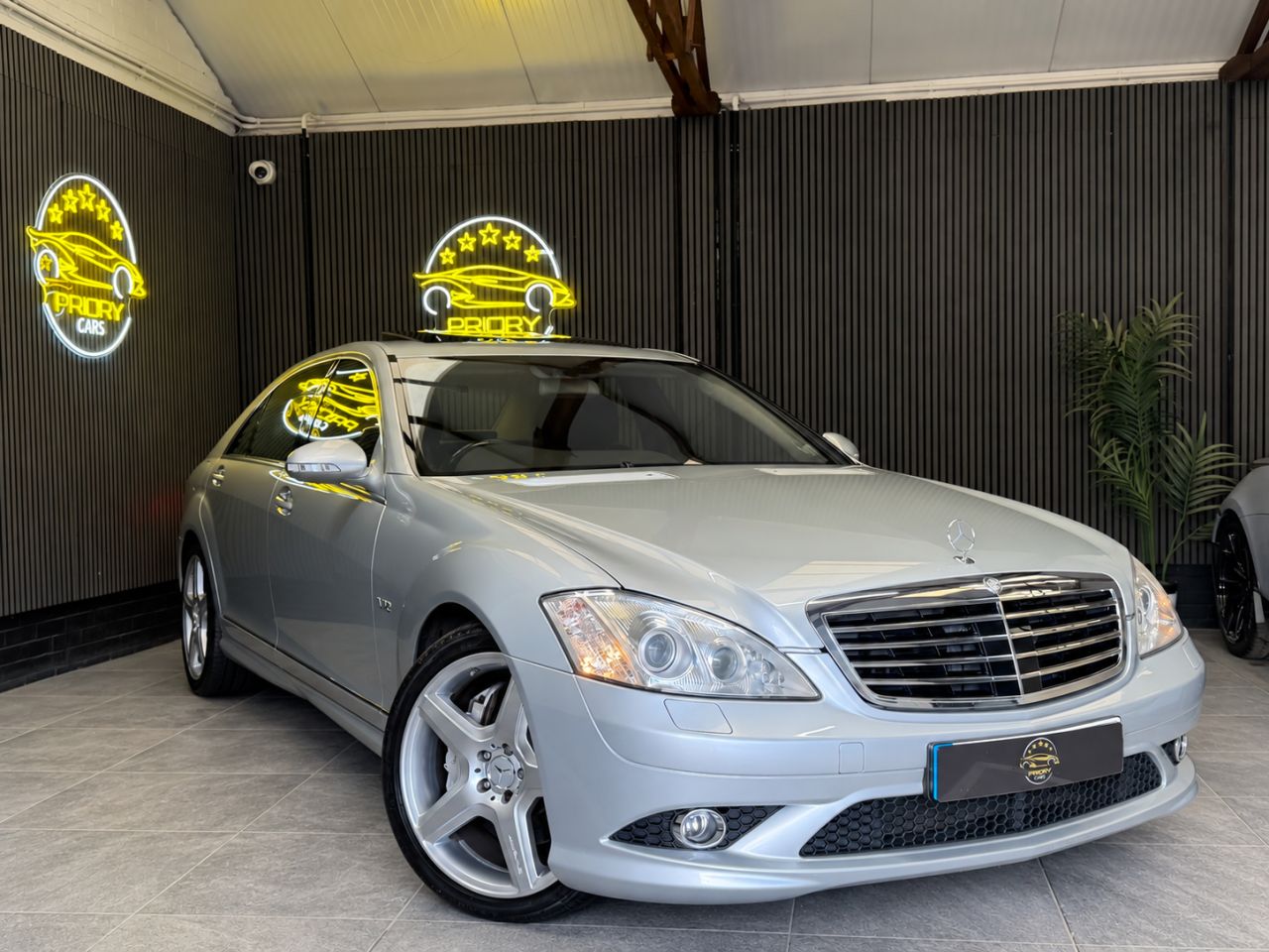 2006 Mercedes-Benz S-Class