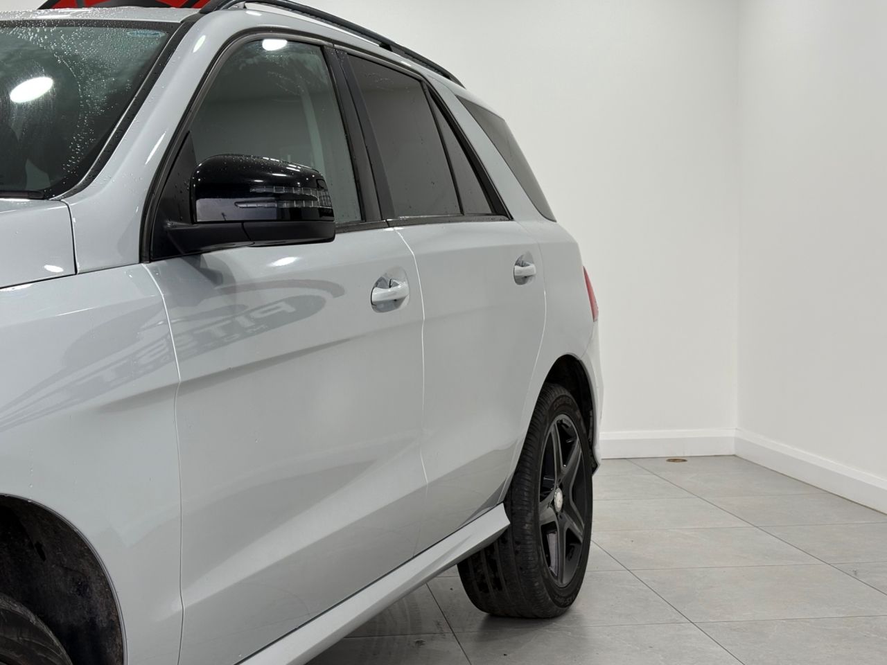 2015 MERCEDES GLE 2.1 GLE250d AMG Line SUV 5dr Diesel G-Tronic 4MATIC Euro 6 (s/s) (204 ps) - vehicle photo 4 for sale on PureCar
