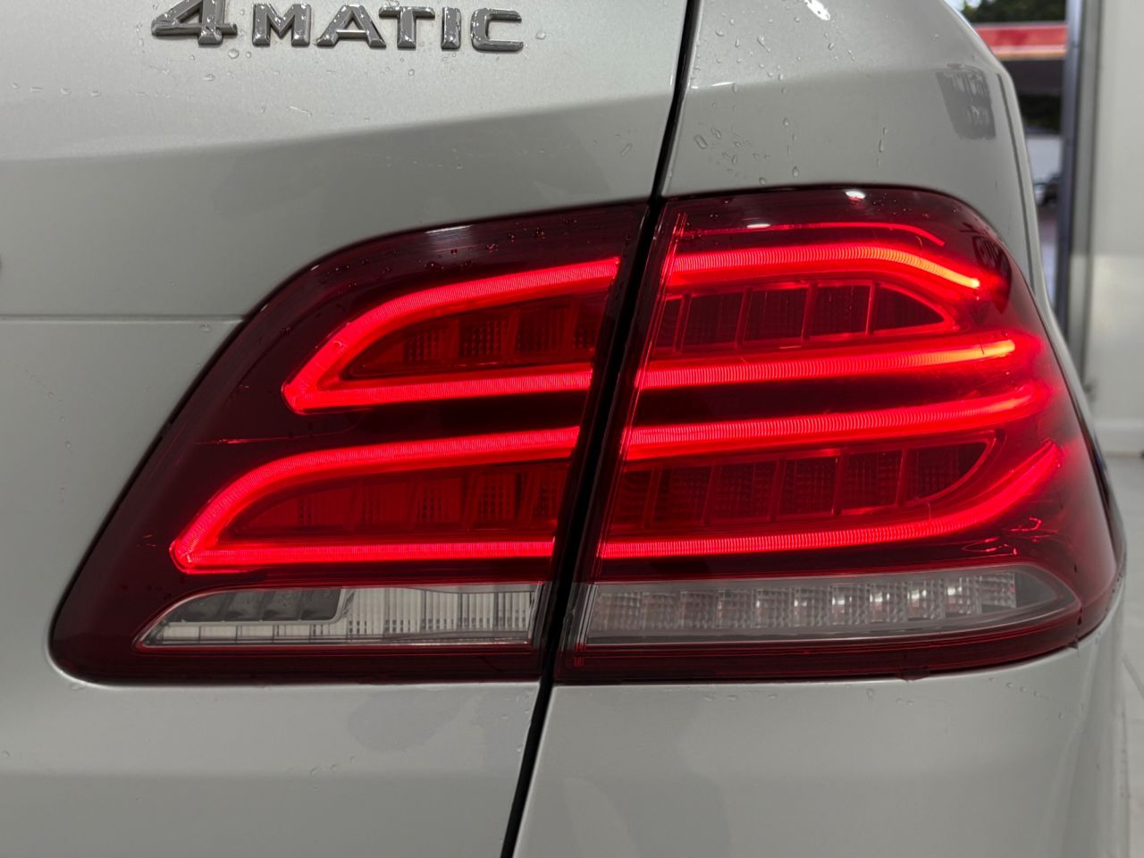 2015 MERCEDES GLE 2.1 GLE250d AMG Line SUV 5dr Diesel G-Tronic 4MATIC Euro 6 (s/s) (204 ps) - vehicle photo 13 for sale on PureCar