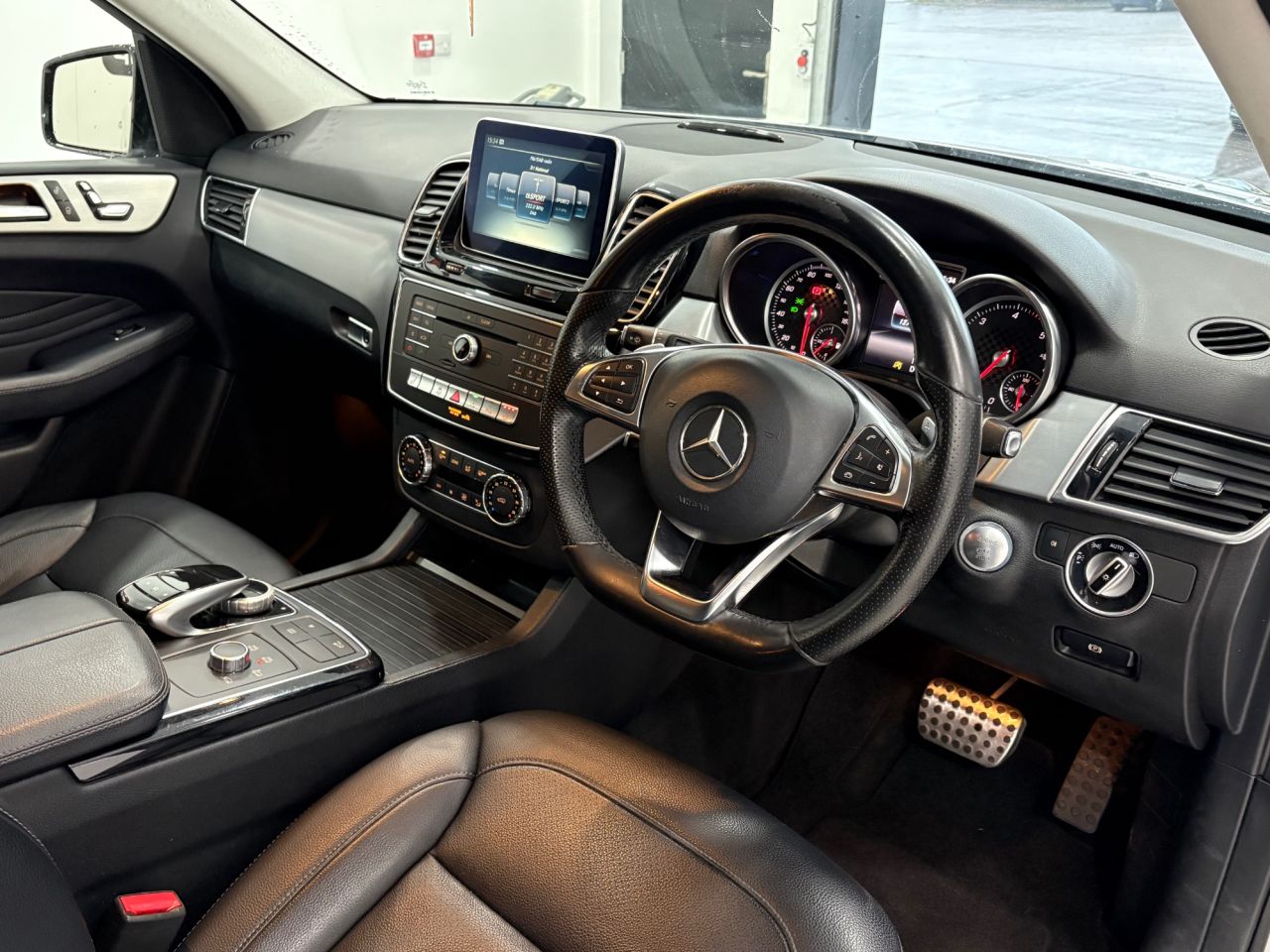 2015 MERCEDES GLE 2.1 GLE250d AMG Line SUV 5dr Diesel G-Tronic 4MATIC Euro 6 (s/s) (204 ps) - vehicle photo 20 for sale on PureCar